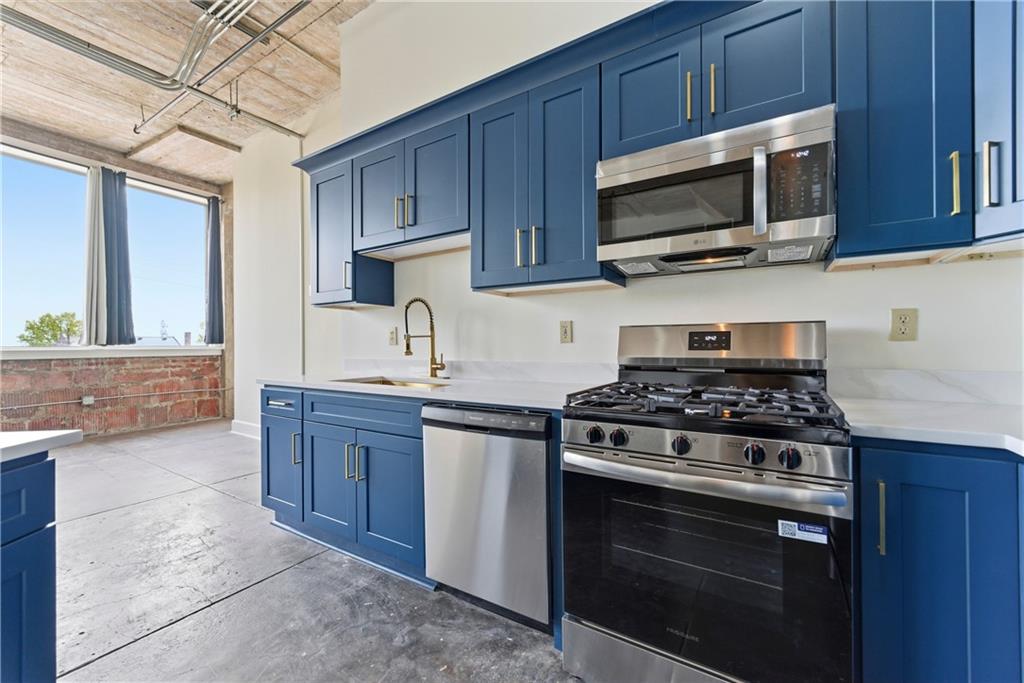 505 Whitehall Street SW 301