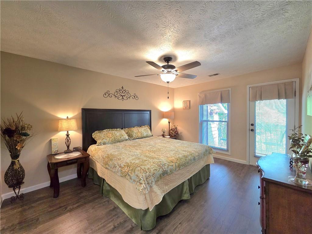 4214 Lake Pointe Circle, Roswell, Georgia image 14