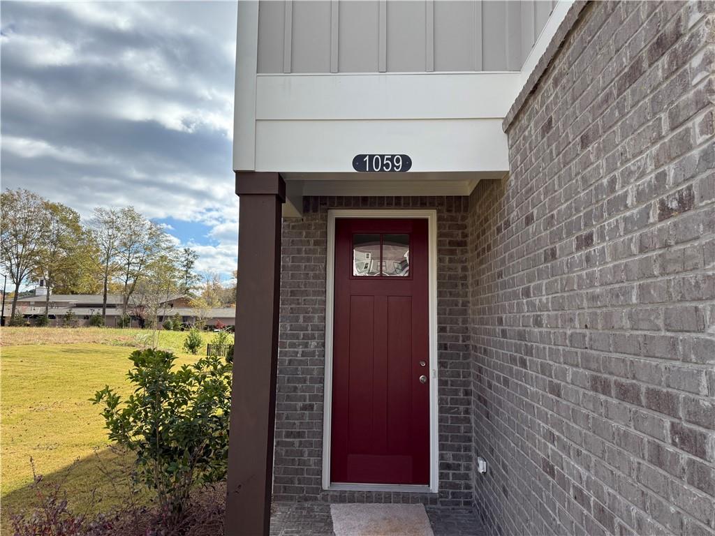 1059 Crest Mill Drive