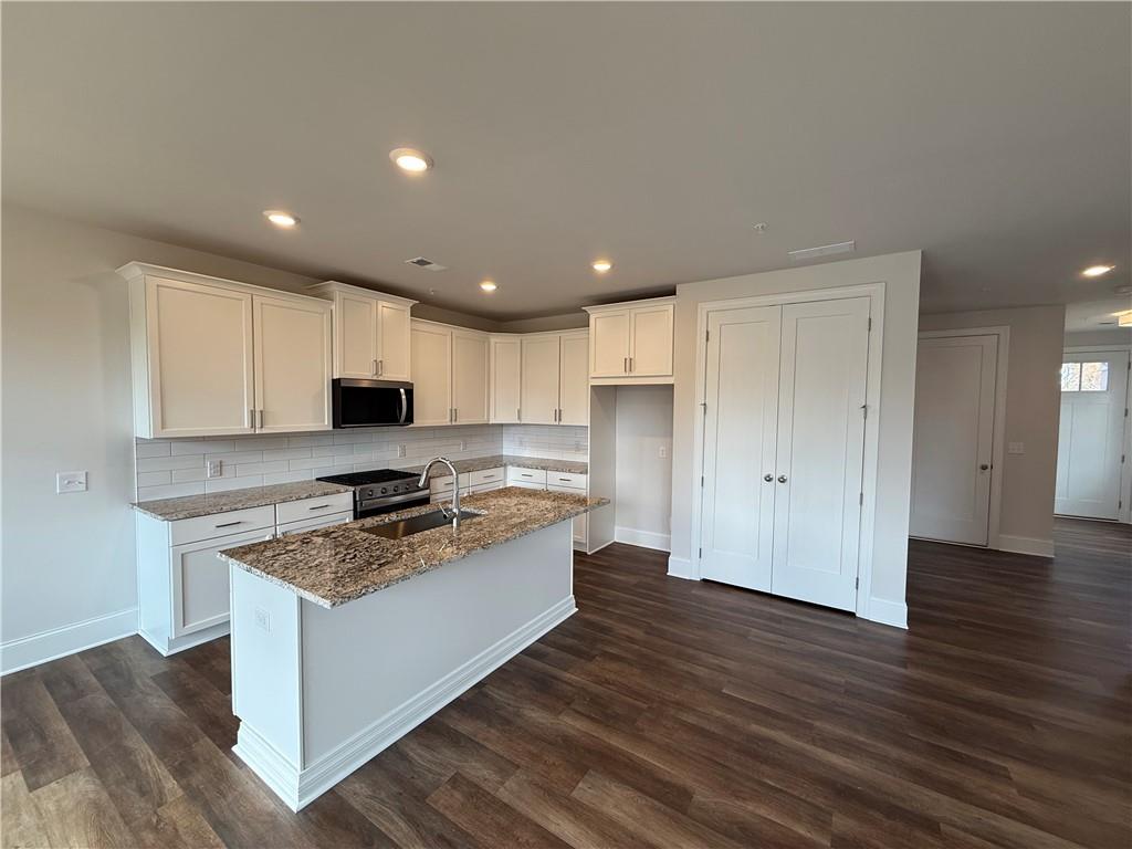 1059 Crest Mill Drive