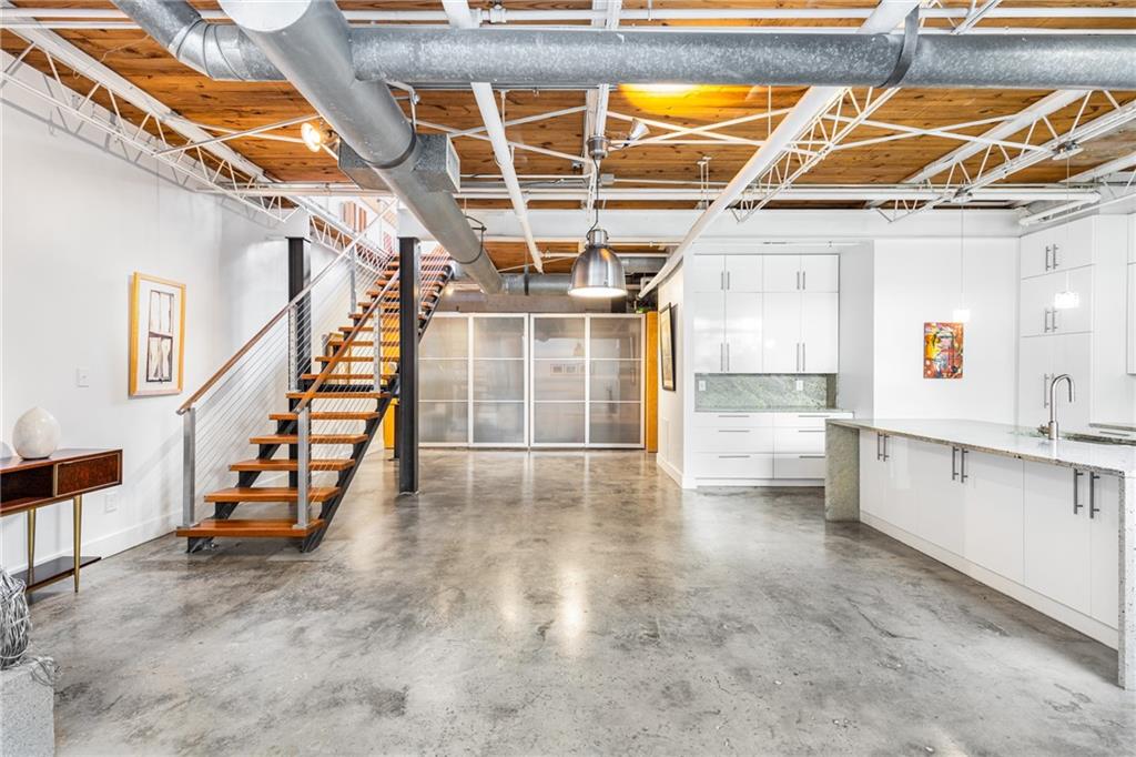834 Dekalb Avenue D