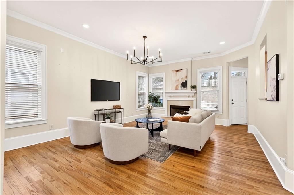 410 Carter Avenue SE