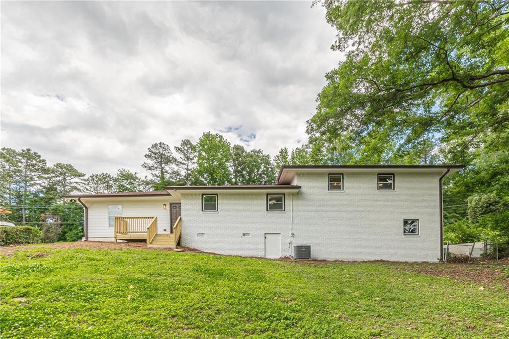 3275 Clifton Church Road, Atlanta, Georgia image 11