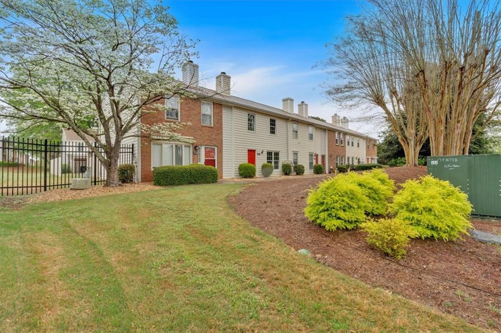 992 Old Holcomb Bridge Road