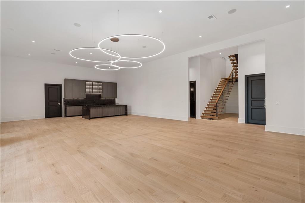 Echelon - Residential