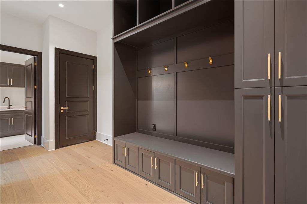 Echelon - Residential