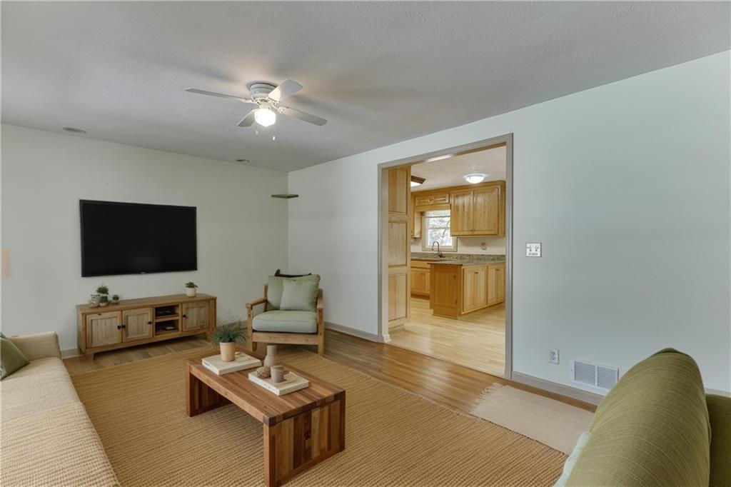 398 Lockridge Lane