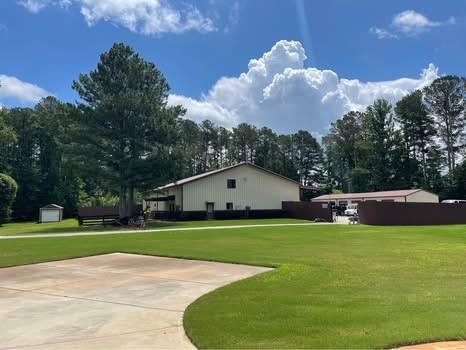 520 GADDIS Road