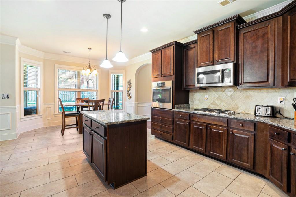 411 Little Carter Cove