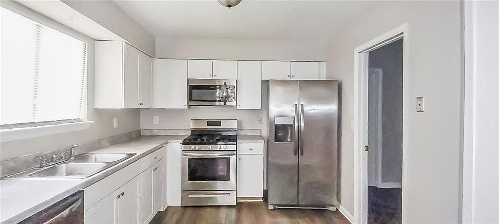 9409 Forest Knoll Drive