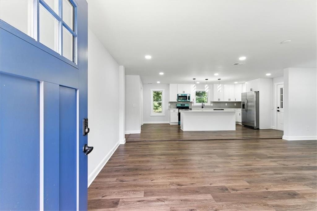 4274 Pineview Drive