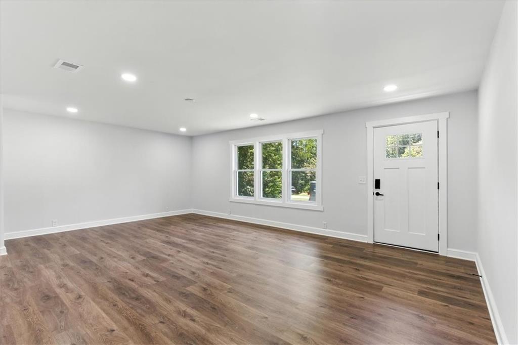 4274 Pineview Drive