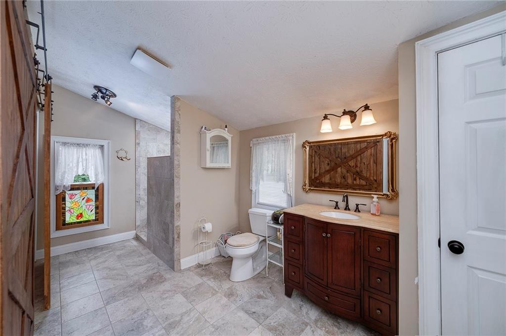 590 Yancey Circle, Covington, Georgia image 38