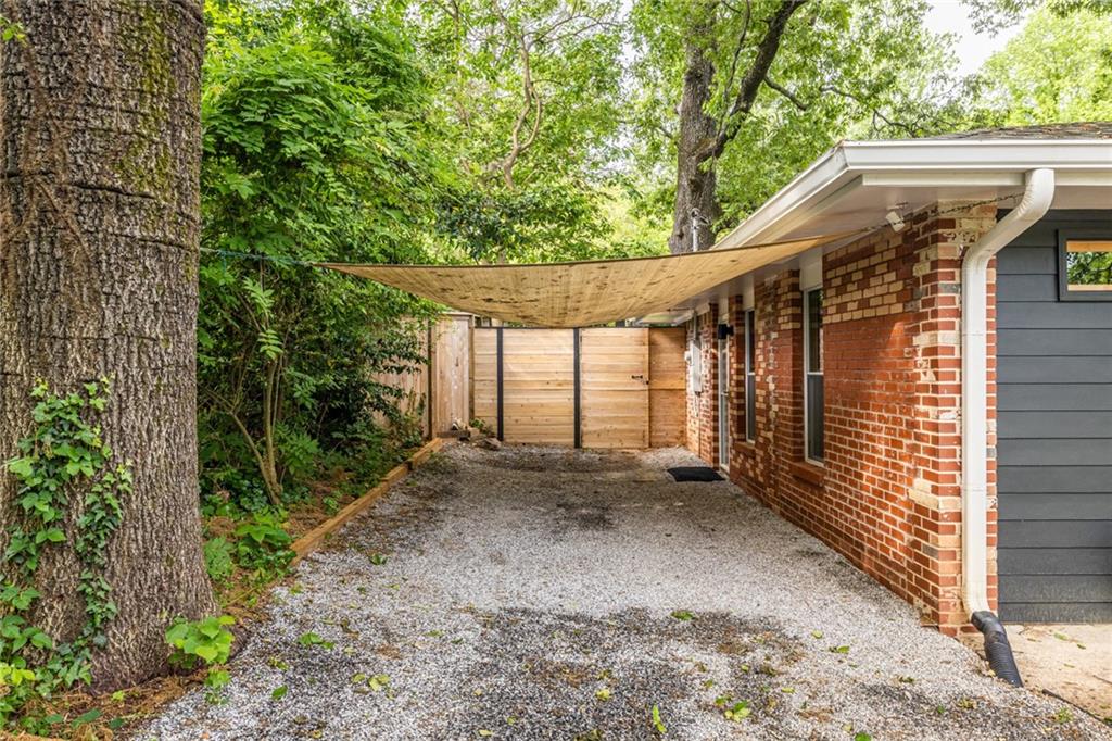 991 Columbia Drive