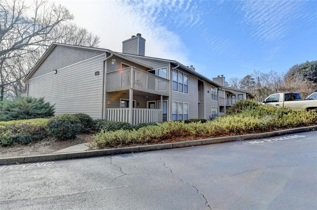 512 River Mill Circle Cir #UNIT 512, Roswell, Georgia image 43