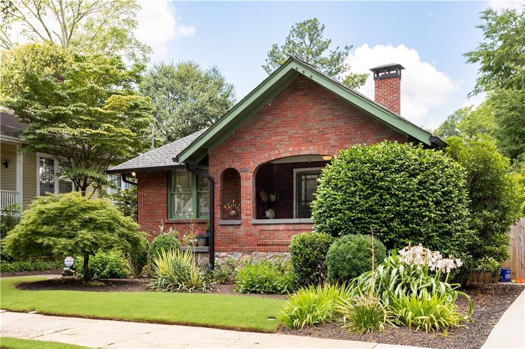 Photo of 1375 Hartford Avenue SW, Atlanta, GA 30310 (MLS # 7722323)