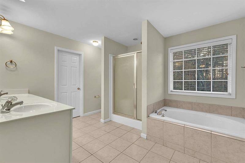 1558 Park Knoll Trail, Lawrenceville, Georgia image 22