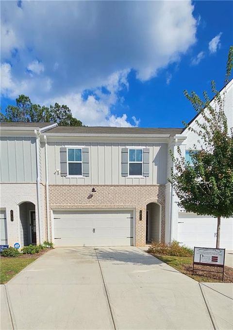 A home in Powder Springs