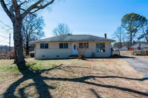 195 Rockin Hill Drive SW Marietta GA 30060