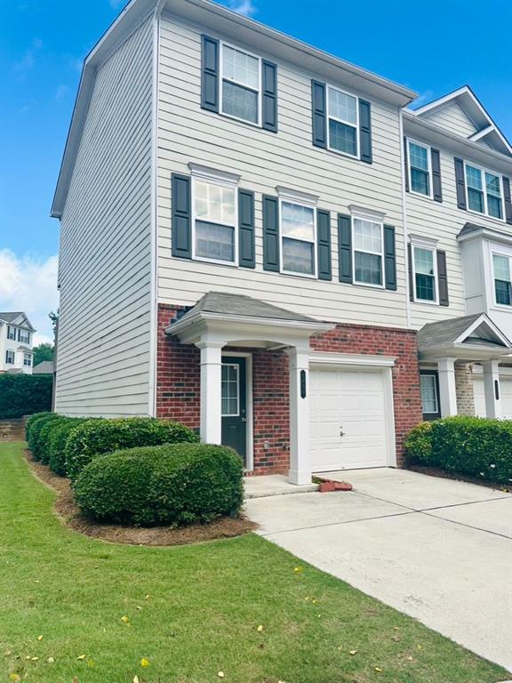 Light-filled end-unit townhome for lease in the gated Brookview community! Welcome to 6898 Slate Stone Way SE, Mableton, GA 30126, a spacious 3-story, 3-bedroom, 3.5-bathroom townhome offering style, space, and convenience.
Freshly painted and full of natural light, this comfortable end-unit features an open-concept main level with hardwood floors, plenty of windows, and a bright, airy living space. The open kitchen includes stainless steel appliances and a breakfast bar that opens to the dining and living areas, making the main level perfect for entertaining. Also, you can enjoy relaxing on the private back patio, and take advantage of the 1-car garage.
Each bedroom has a private ensuite bathroom that features a soaking tub, and there’s a convenient half bath on the main level. Both of the upstairs suites offer a walk-in closet and an additional closet for extra storage, while the finished lower level provides flexible space for a guest suite, home office, or additional living area.
This prime location is just minutes from the Silver Comet Trail, The Walk at Legacy, which features many restaurants, Six Flags Over Georgia, and easy access to I-285 and downtown Atlanta.
This home is bright, spacious, and move-in ready, so schedule your showing today!