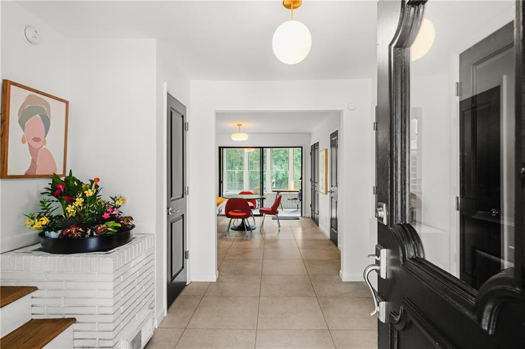 3036 Charlbury Place