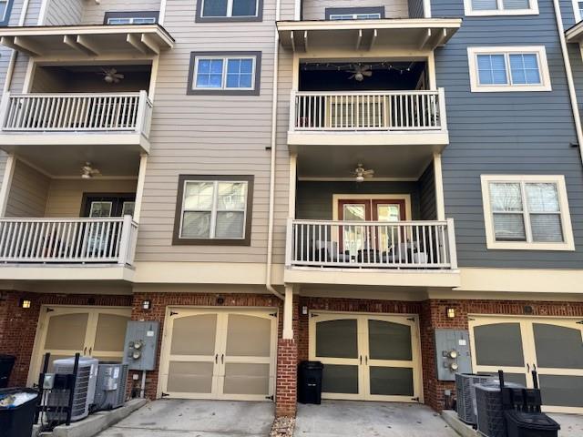 655 Mead Street 28