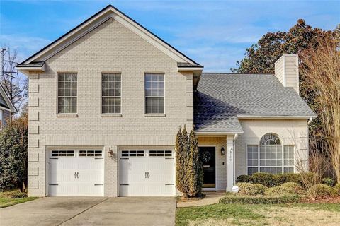 Apartment For Sale - 4120 Pineset Drive<br/> Alpharetta, GA 30022