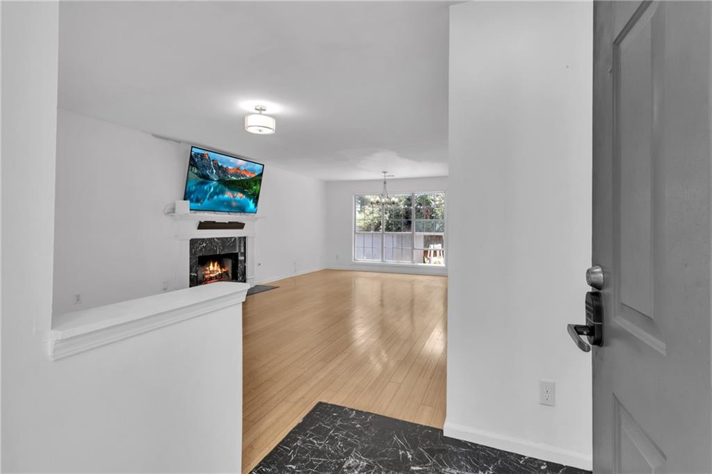 915 Charter Club Drive