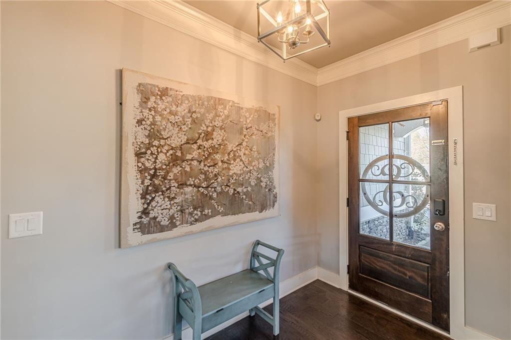 1006 Mclinden Avenue SE