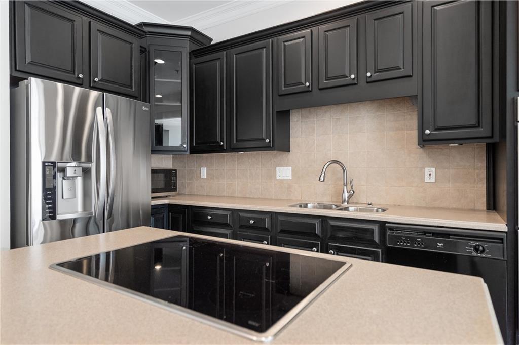 Academy Park - Residential