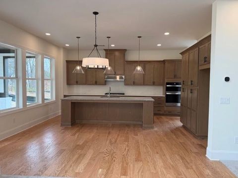 6010 Canal Street Woodstock GA 30188