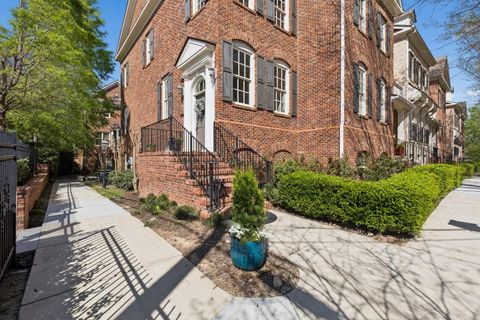 Townhouse For Sale - 3585 Roxboro Road #6<br/> Atlanta, GA 30326
