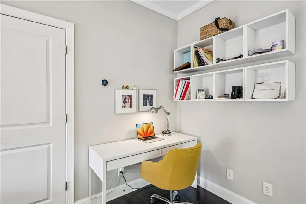 Atlanta, Georgia 30329, United States, 3 Bedrooms Bedrooms, ,4 BathroomsBathrooms,Residential,Active,216442