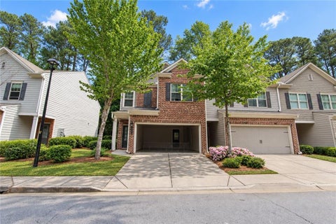 Homes For Sale - 2431 Norwood Park Crossing<br/> Atlanta, GA 30340