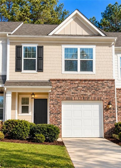Townhouse For Sale - 6368 Kennonbriar Court<br/> Dekalb County, Lithonia, GA 30058