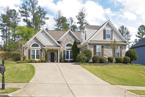 Homes For Sale - 717 Golf Crest Drive<br/> Acworth, GA 30101