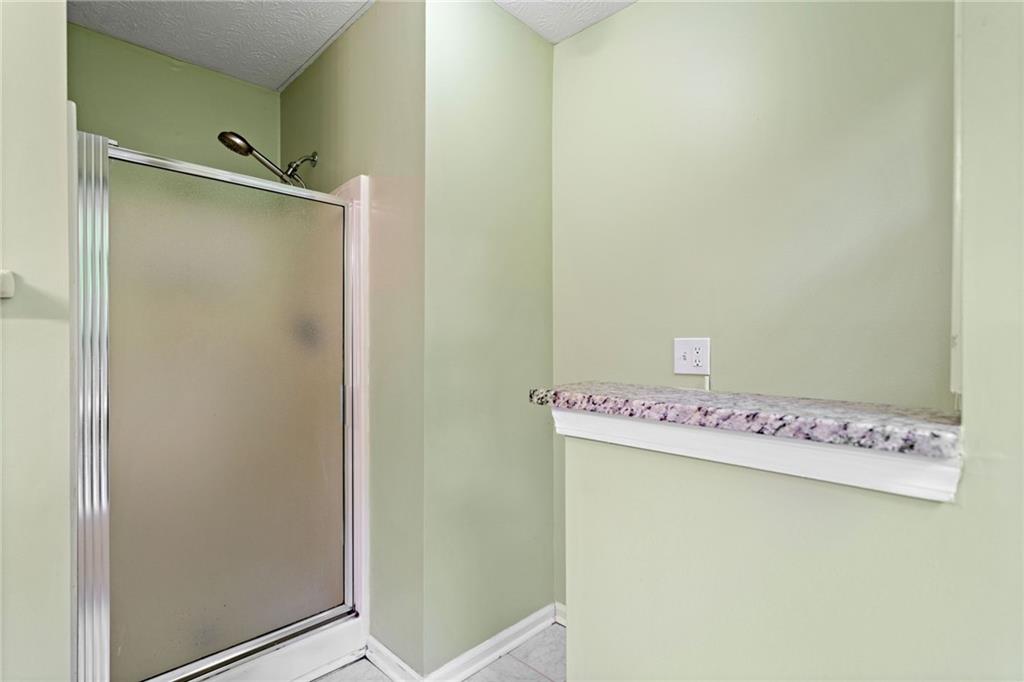 2114 Lindley Lane, Kennesaw, Georgia image 20