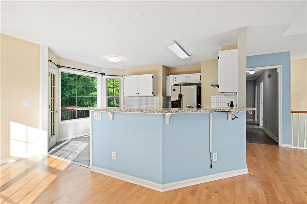 2114 Lindley Lane, Kennesaw, Georgia image 12