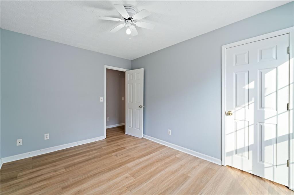 2114 Lindley Lane, Kennesaw, Georgia image 23
