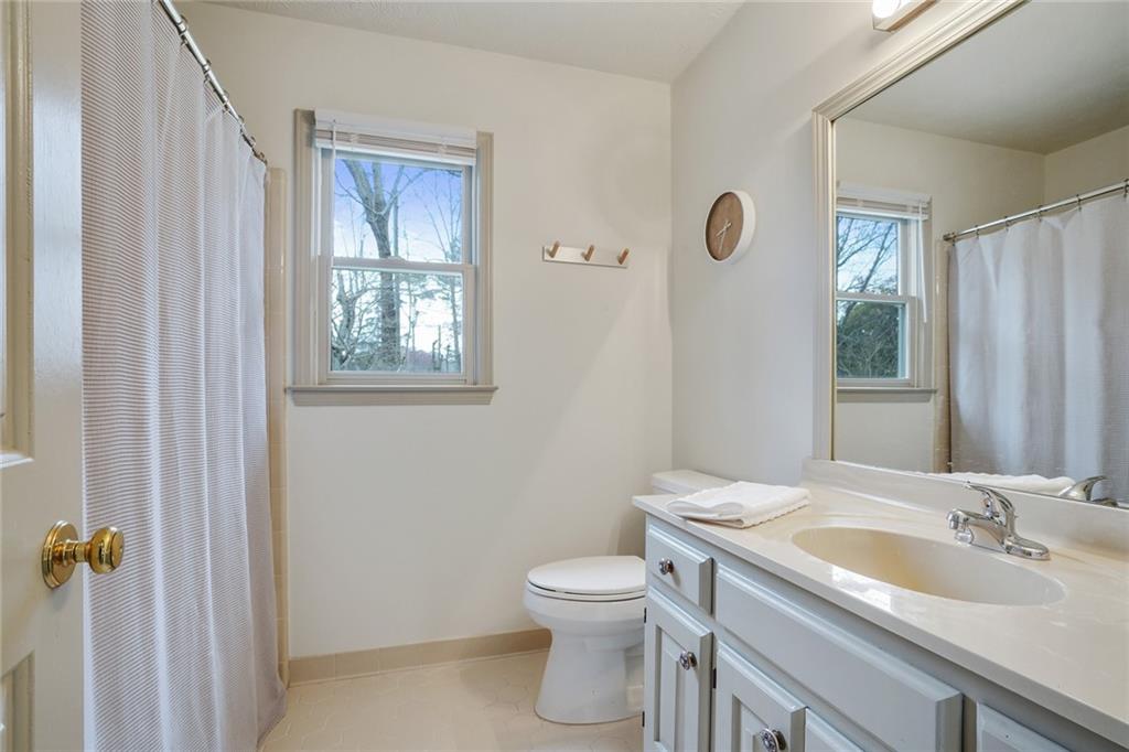 1059 Redstone Lane, Dunwoody, Georgia image 31