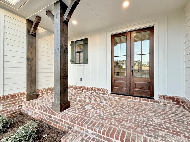 122 PALISADE Drive