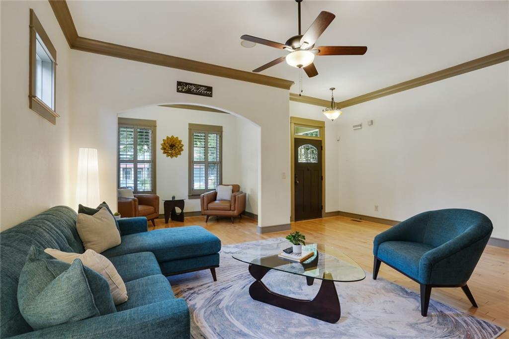 2822 Prado Lane