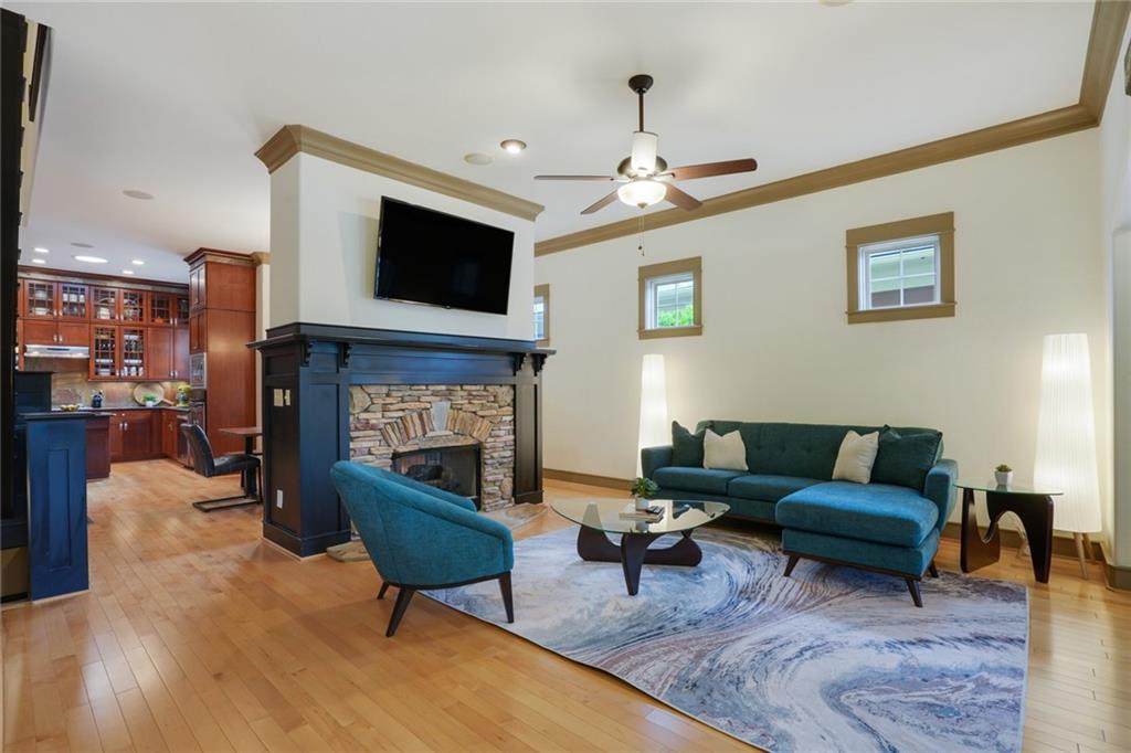 2822 Prado Lane