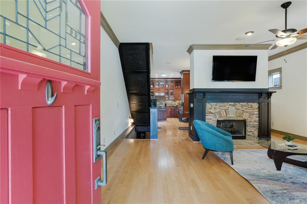 2822 Prado Lane