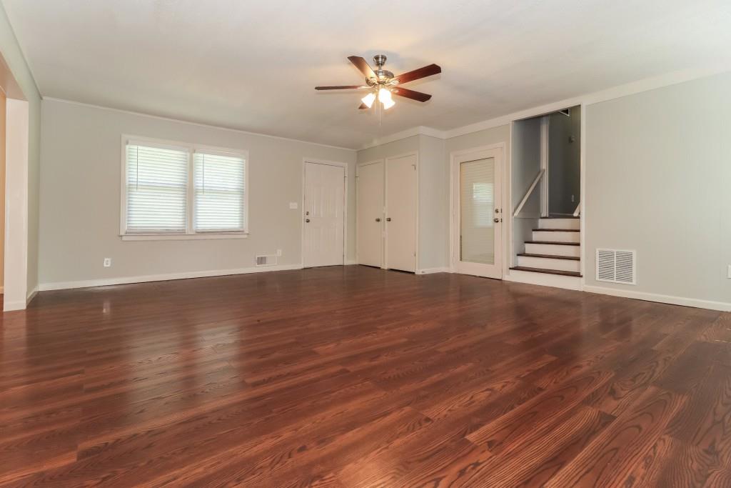 5243 Valleyview Drive