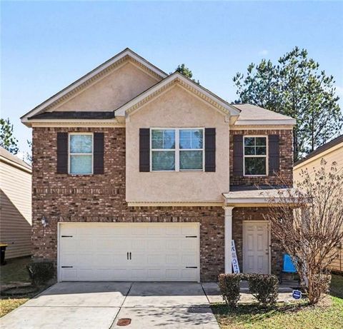 Homes For Sale - 6664 Jules Trace Trce<br/> Palmetto, GA 30268