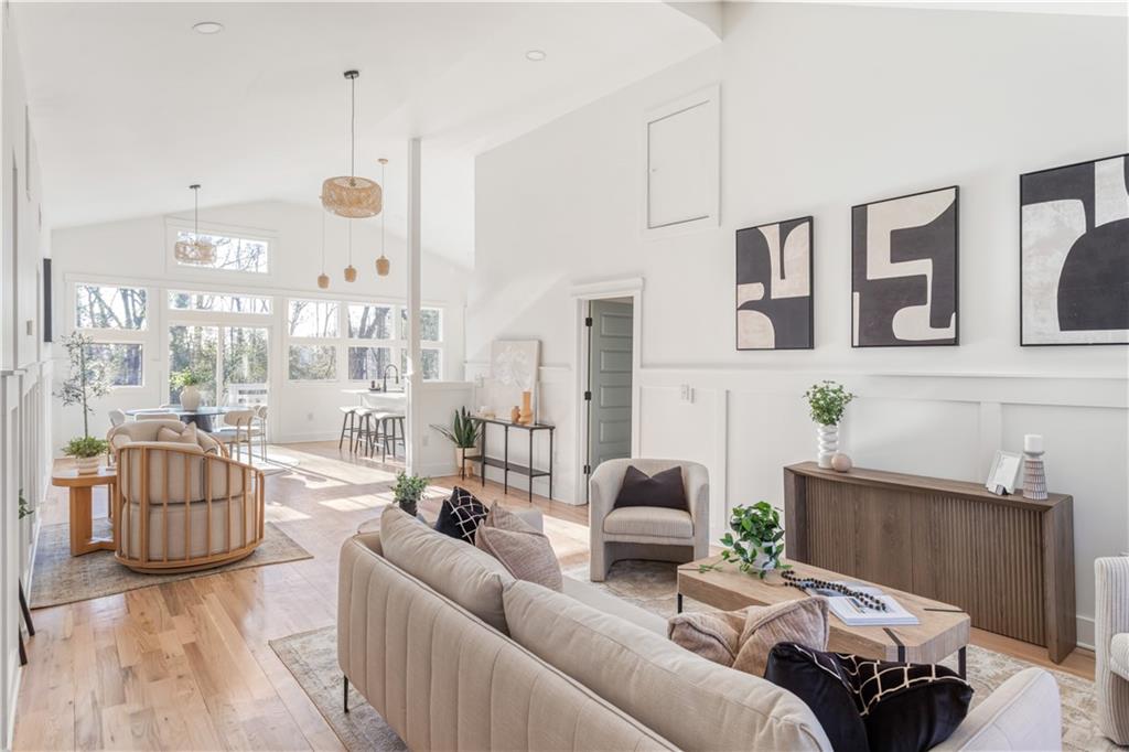 365 S Bend Avenue SE