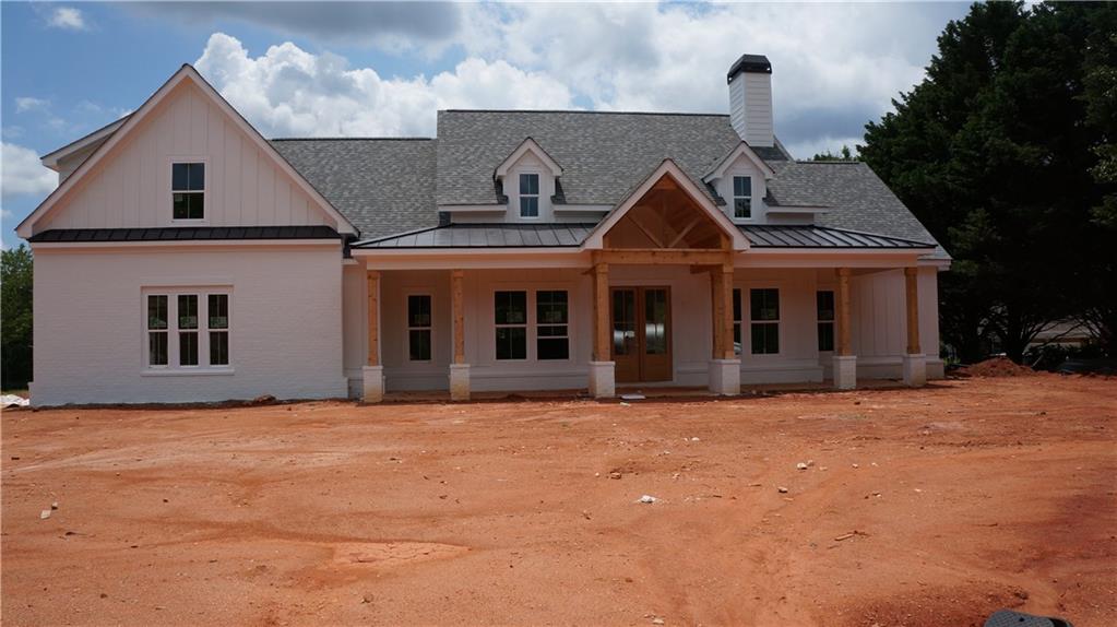 1300 Grapevine Trail