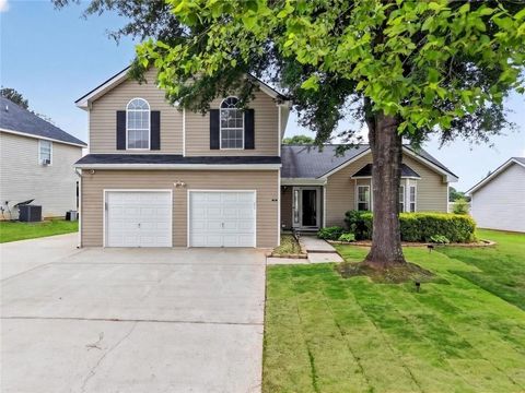 Homes For Sale - 45 Windscape Drive<br/> Covington, GA 30016