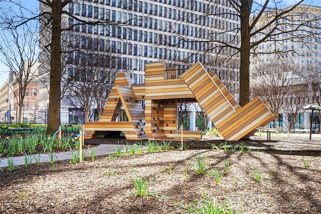 32 Peachtree Street NW 1307